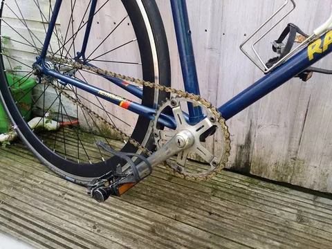Single chainring and crank, with the Reynolds 501 transfer on the chainstay