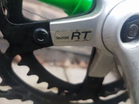 Chainset label reading Sakae RT