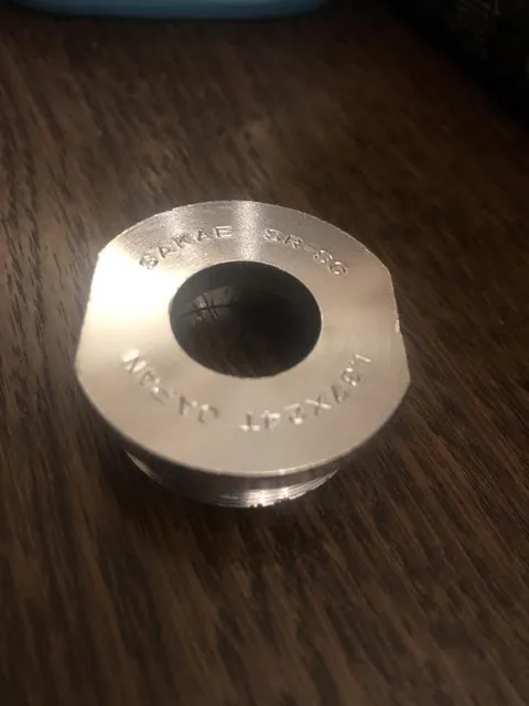 Bottom bracket cup stamped Sakae SR-SC and 1.37X24T